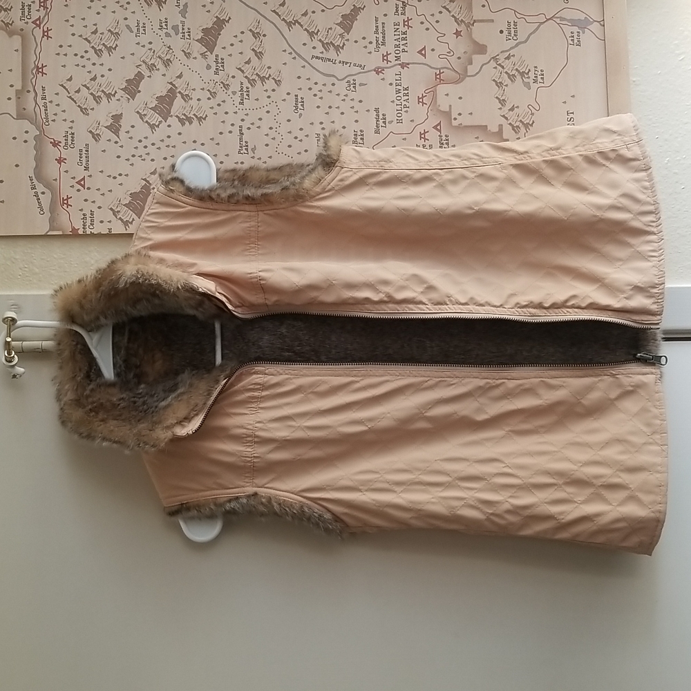 NWOT Harold's Reversable Vest